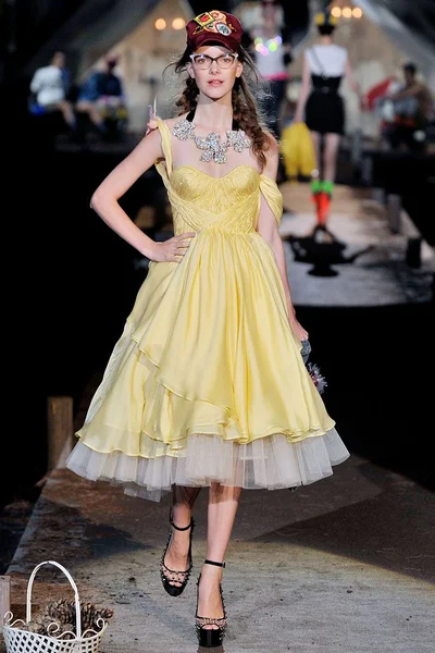 Look 31